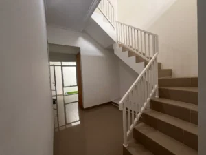 tangga beton rumah estetik, renovrumahbogor.id, jasa bangun rumah bogor, jasa renovasi rumah bogor, jasa kontraktor rumah bogor, perumahan cimanggu residence