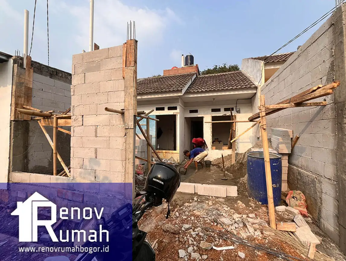 proses pengerjaan dinding pagar depan, jasa renovasi rumah ciampea bogor